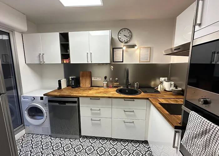 Cosy Duplex Avec Parking A Paris 19 By Immo Kit Bnb