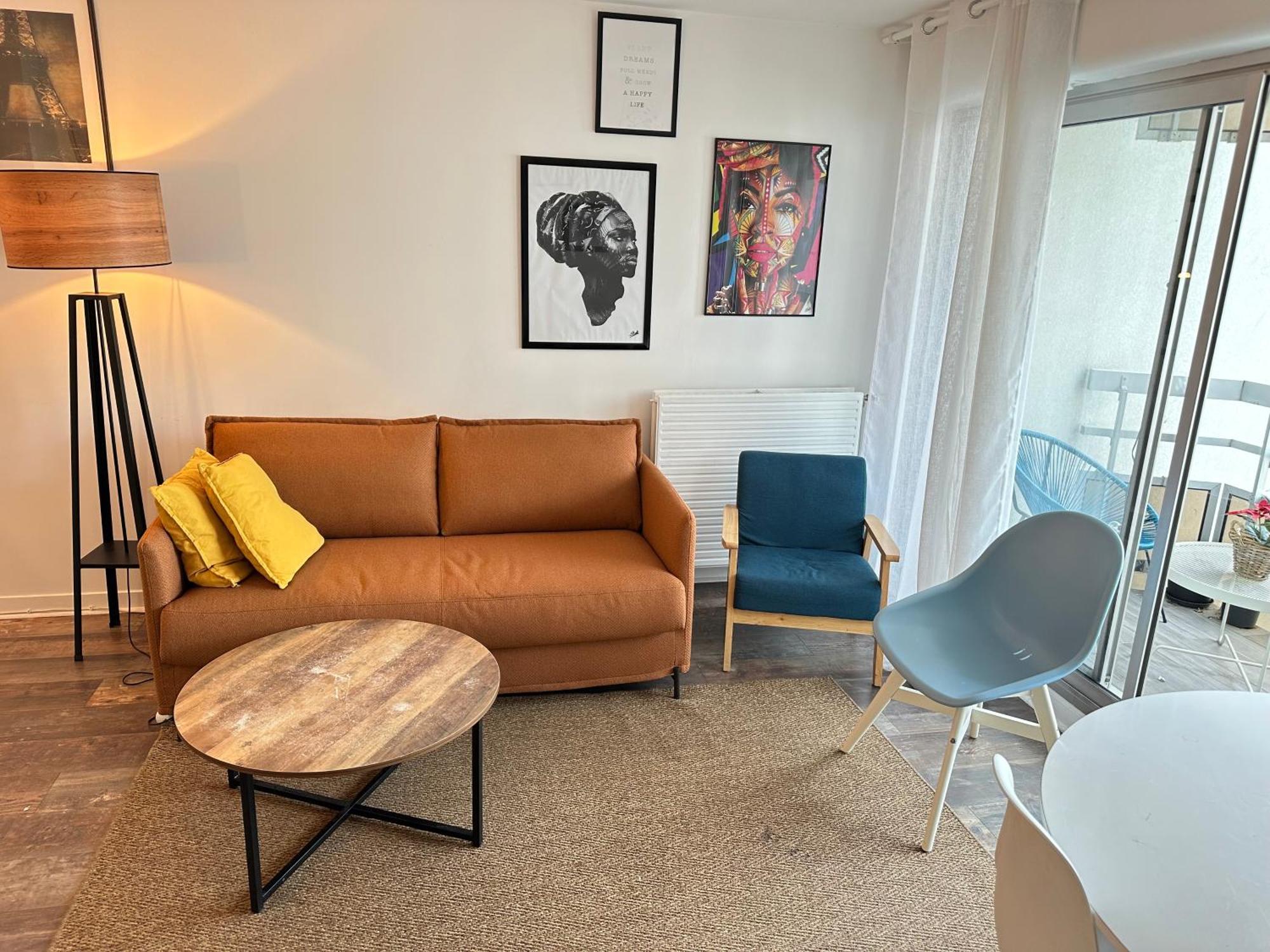 Cosy Duplex Avec Parking A 19 By Immo Kit Parigi